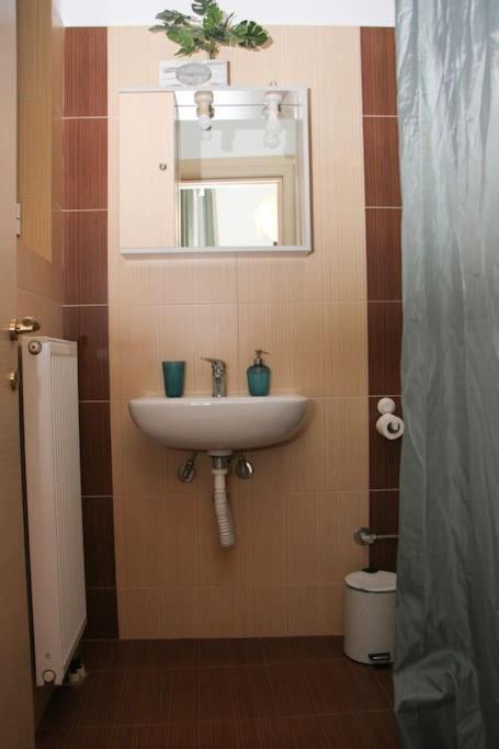 Comfy City Hideaway Kalamata Exteriör bild